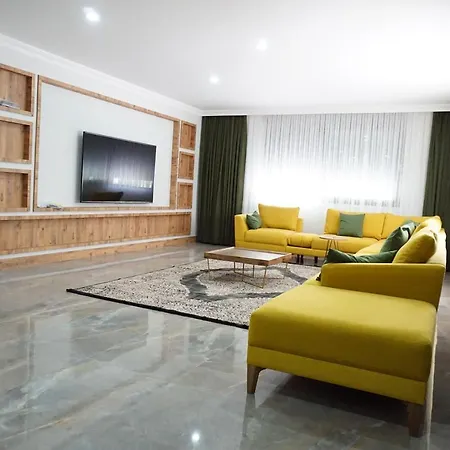 Silyan Villa *