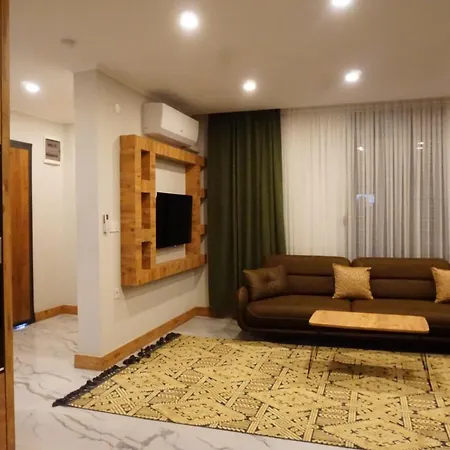 Silyan Villa *