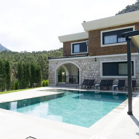 Silyan Villa